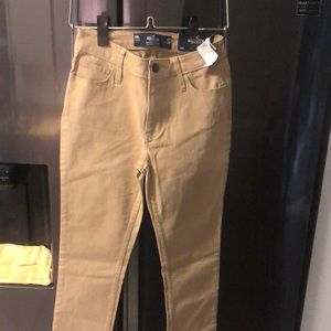 00L hollister khaki pants NWT